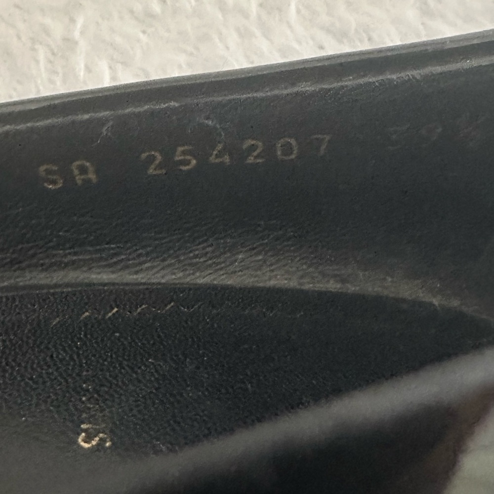 Yves Saint Laurent Shiny Black Heels - Picture 13 of 13